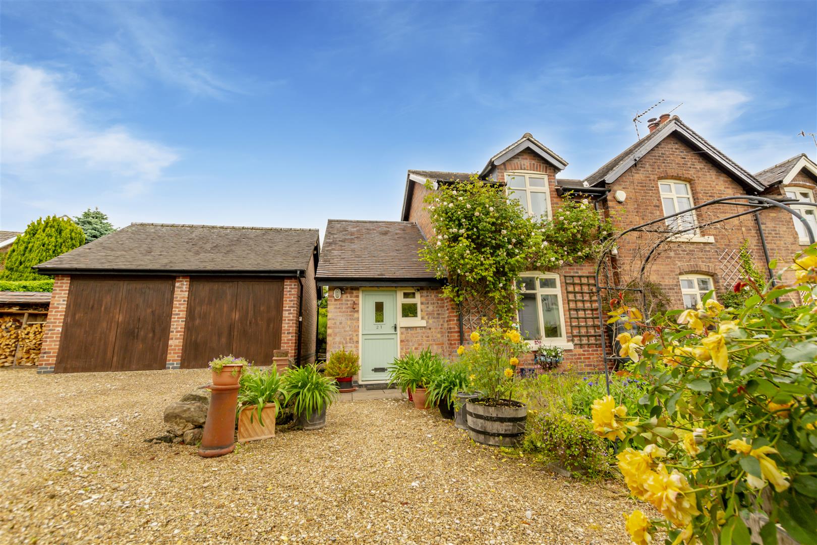 Dale Road, StantonByDale, Ilkeston Robert Ellis Estate Agents